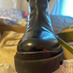 Gucci Glossy Black Leather Ankle Boots